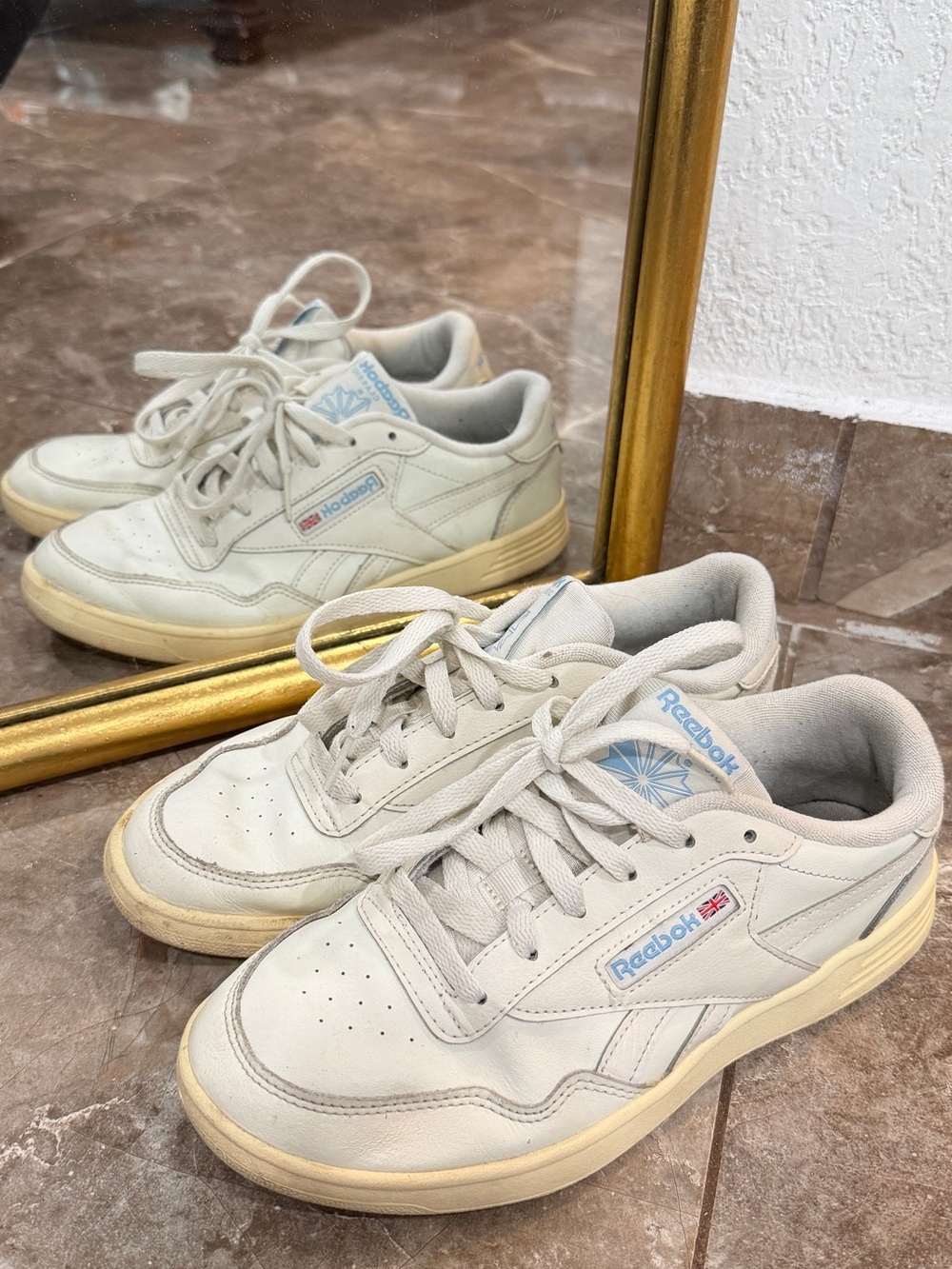 Reebok Woman Off-White Leather Classic Sneakers with Light Blue Logo